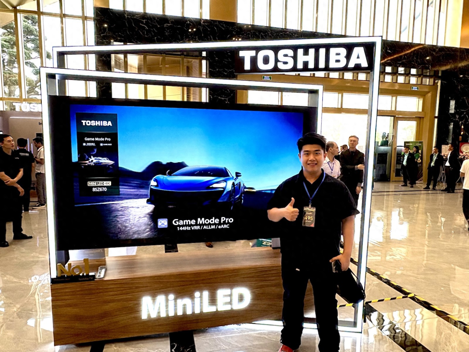 越南河内这一夜,我看到了东芝电视的老朋友和新朋友 越南河内这一夜,我看到了东芝电视的老朋友和新朋友