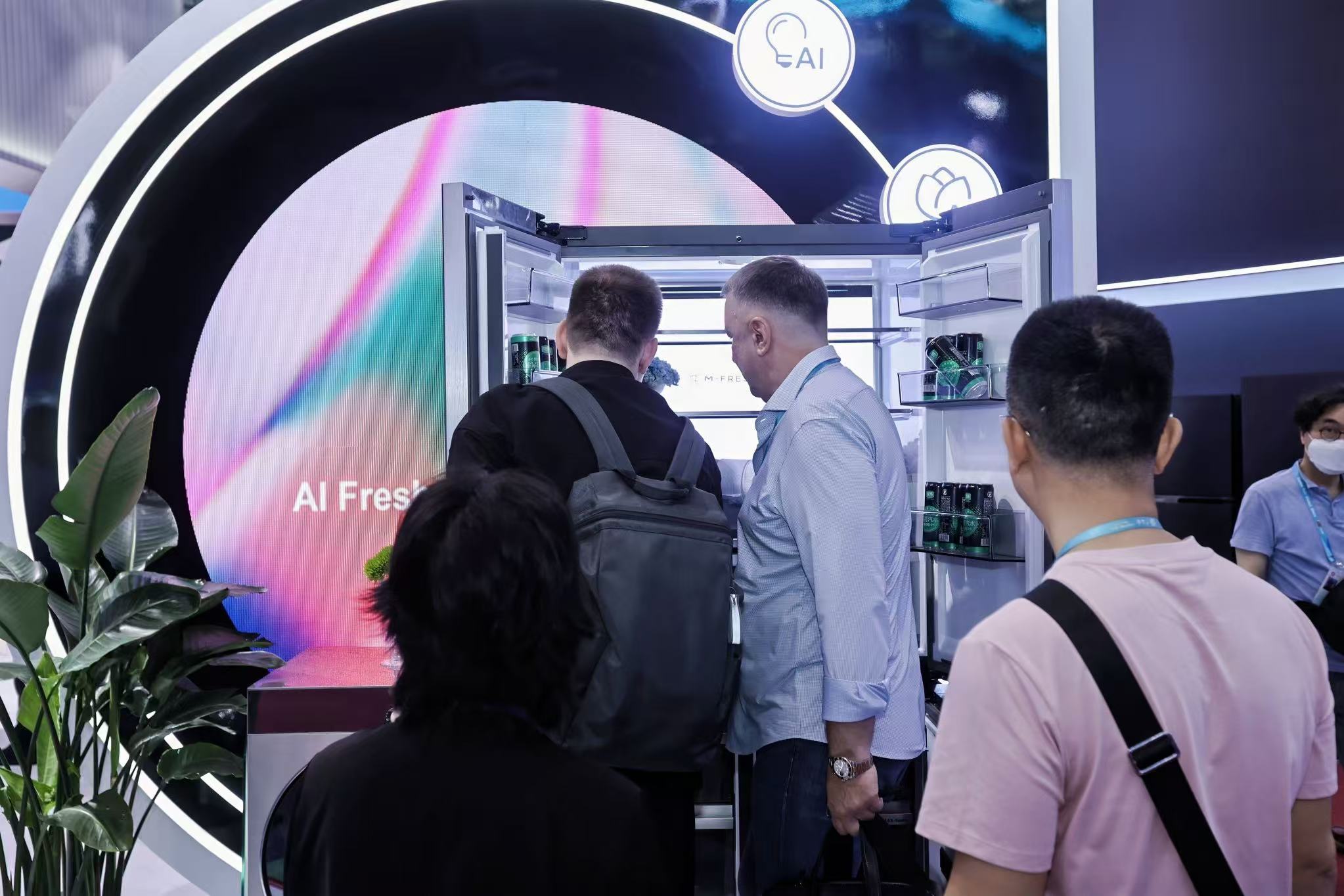 广交会观察:中国“智”造的创新力与品牌力同步升级 广交会观察:中国“智”造的创新力与品牌力同步升级